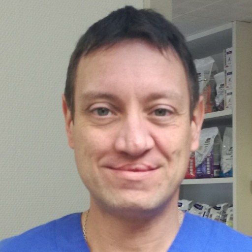 Dr Boris Michel